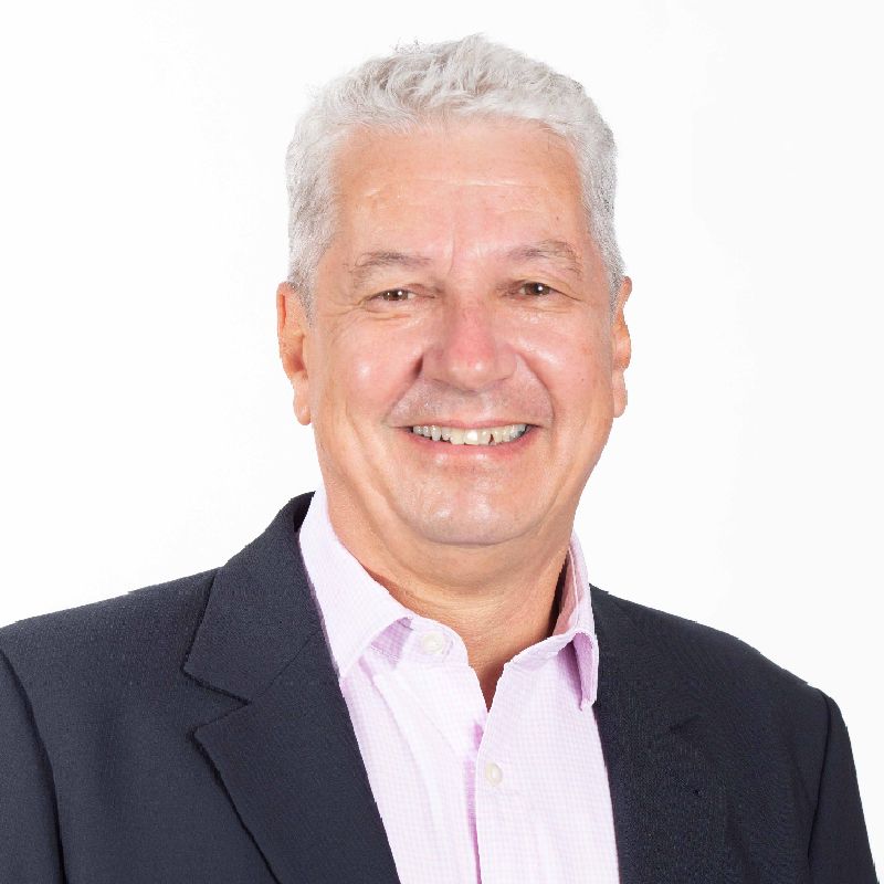 Ian McMahon